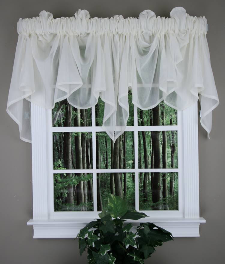Splendor Festoon Valance White Stylemaster Country Valances