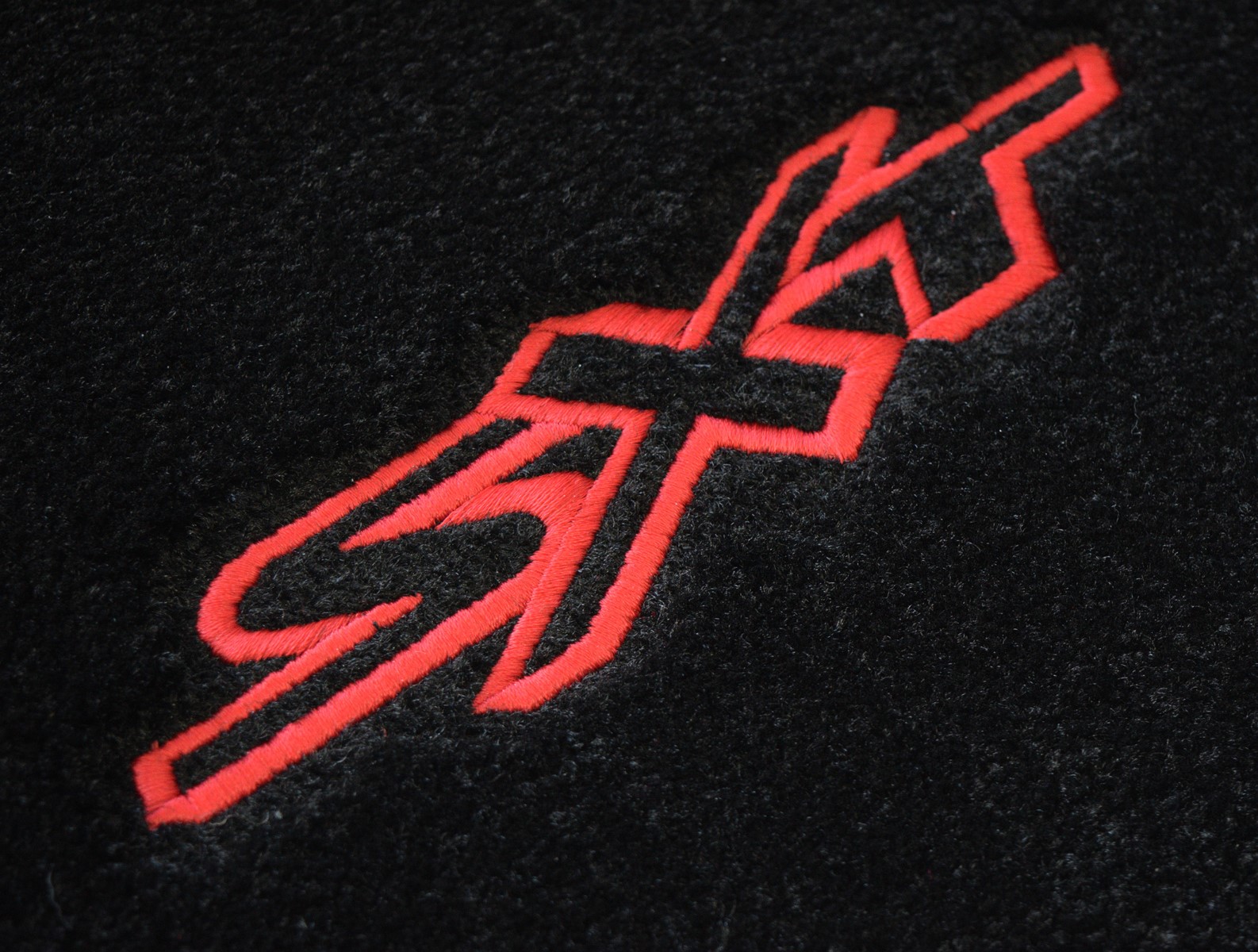 Dodge Durango Floor Mats Set