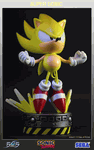 Sonic the Hedgehog: Super Sonic 15'' Statue Sonic the Hedgehog: Super Sonic 15'' Statue