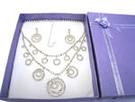 Deluxe Necklace & Earring Set (F) Deluxe Necklace & Earring Set (F)
