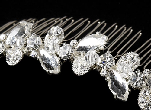 * Beautiful Silver Clear Rhinestone & Swarovski Crystal Flower Bridal Comb 8311 * Beautiful Silver Clear Rhinestone & Swarovski Crystal Flower Bridal Comb 8311