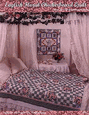 English Floral Check Quilt Pattern English Floral Check Quilt Pattern