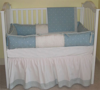 Wedgewood 4-Piece Crib Bedding Set