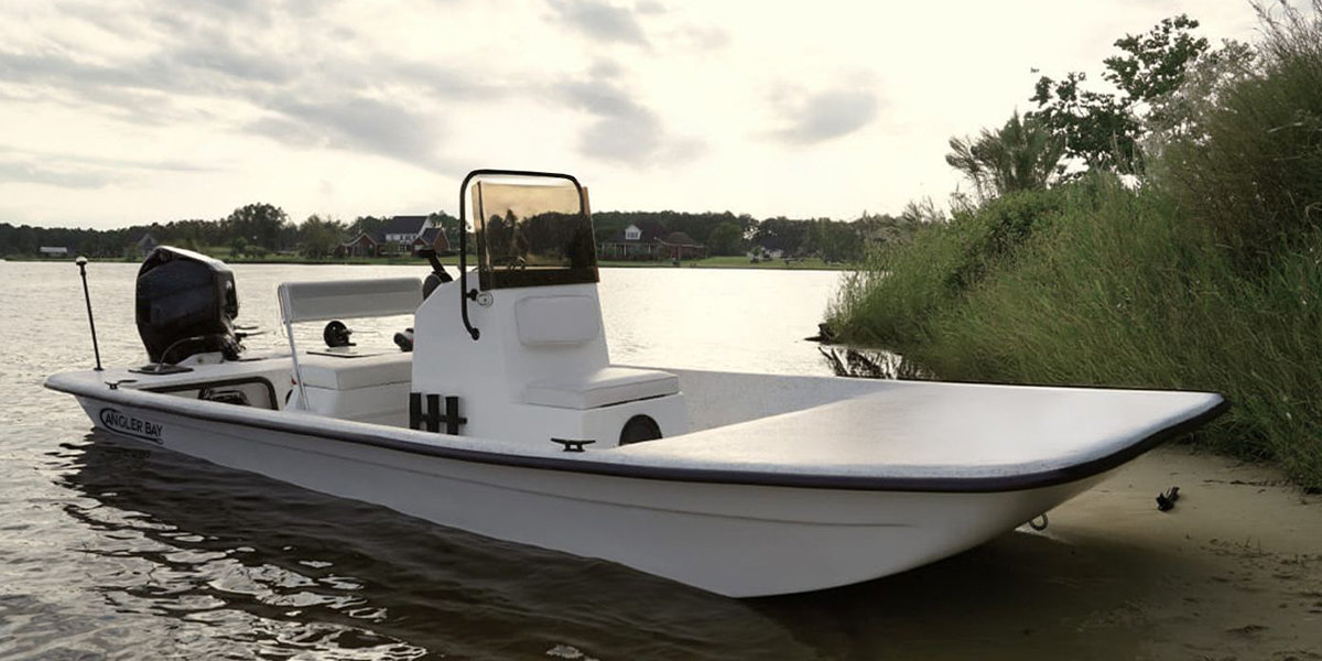 Angler Bay 181 Tunnel Skiff DLX on the water