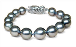 Jewelry - Pearl Bracelet