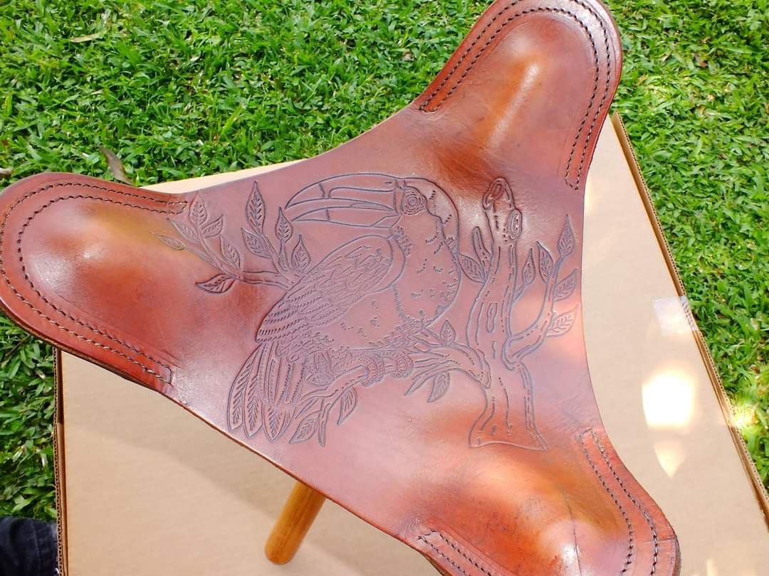 Costa Rica Tripod Leather Foot Stool