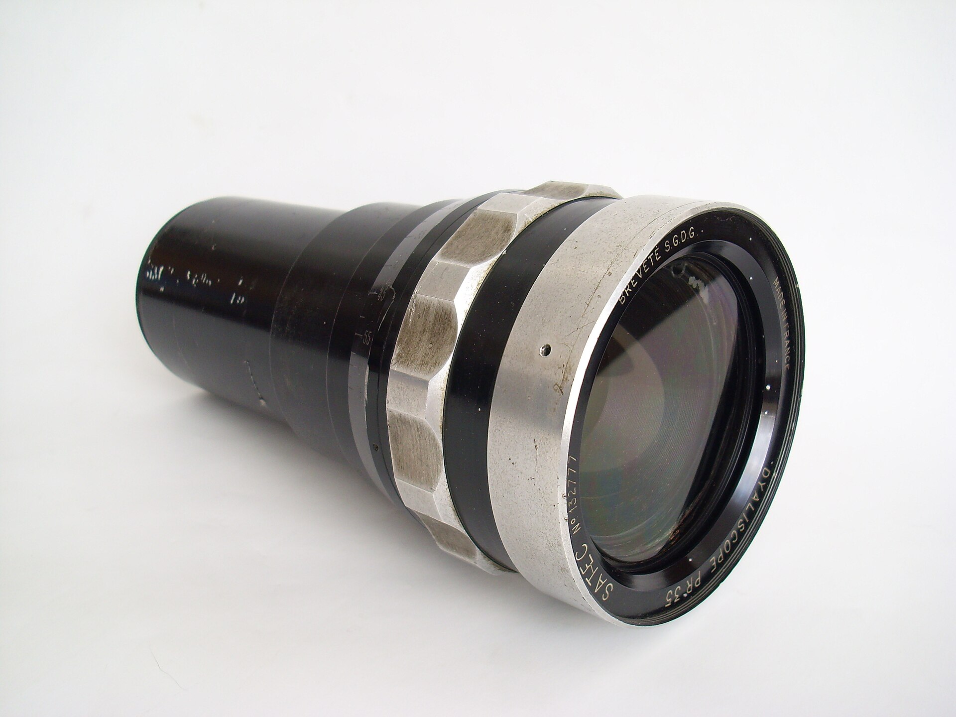 SATEC Dyaloscope PR35 CinemaScope anamorphic projection lens