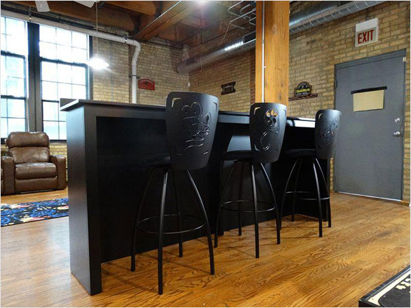 HT Design Bar for Back Row and Bar Stools