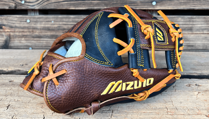 Mizuno Classic Pro Series LE Chipper Jones 11.75