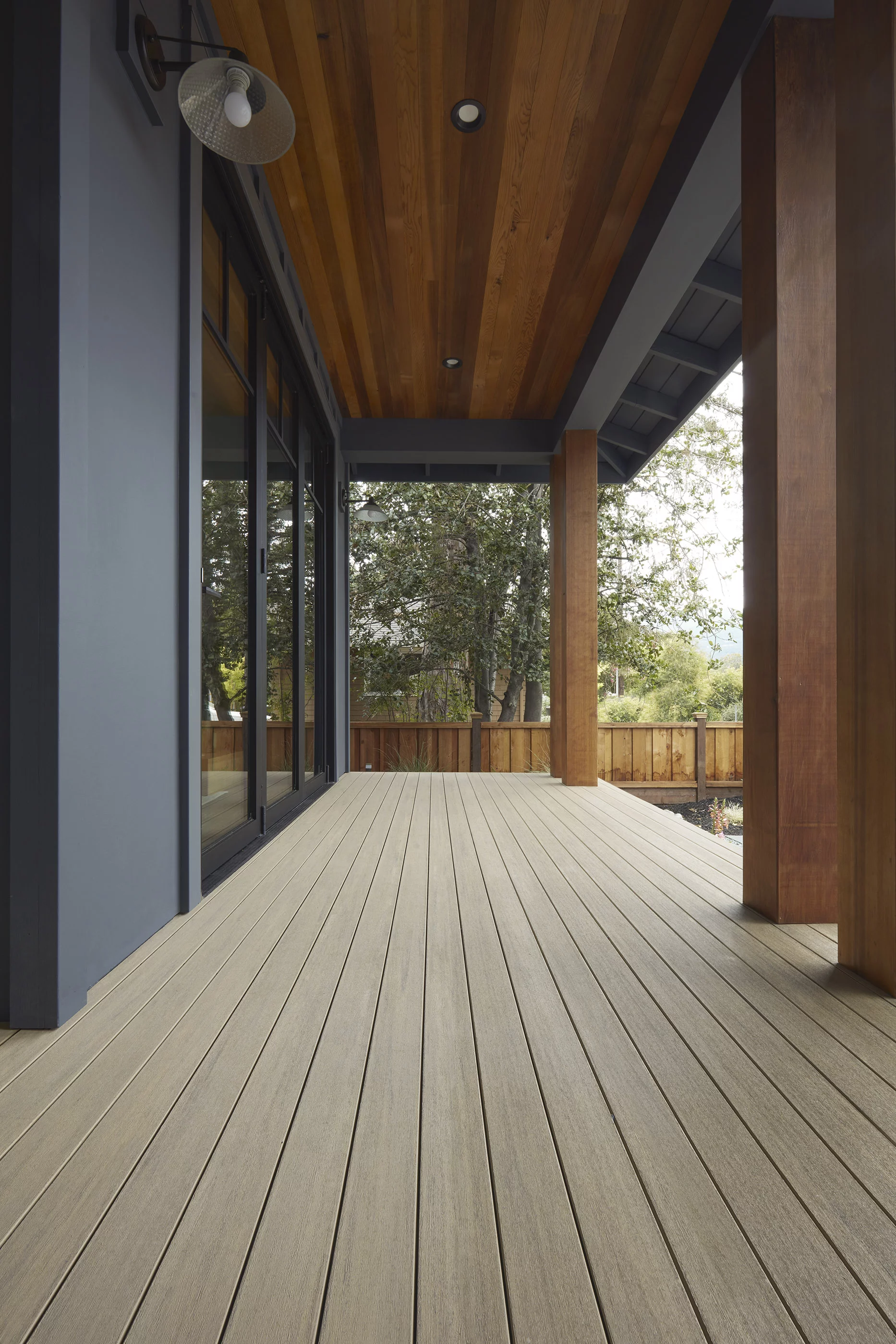 Weathered Teak Usage Photo