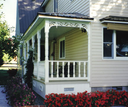 Close-up - Porch Photo