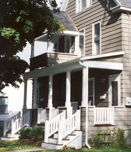 Porch Photo 19