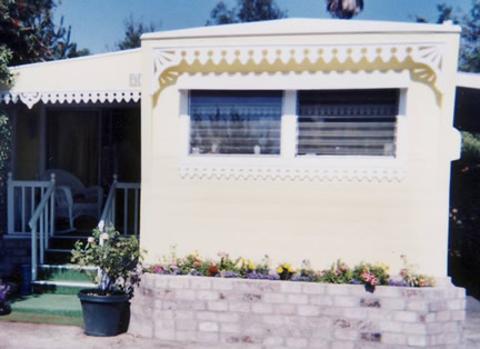 Mobile home (Porch Photo 24)