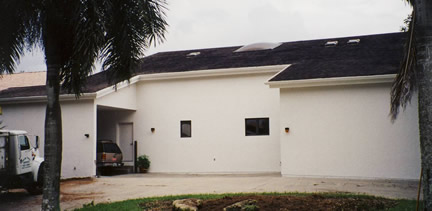1-story stucco, beach style (Porch Photo 33)
