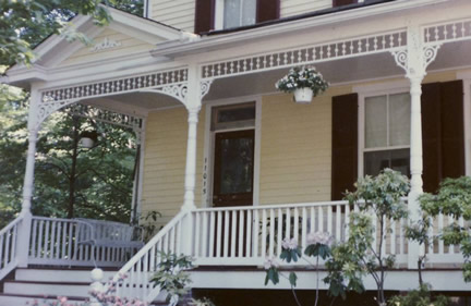 Close-up - Porch Photo