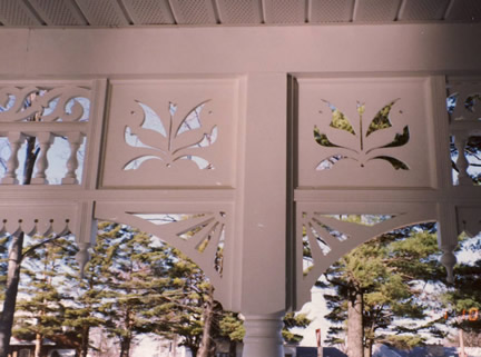 Porch Photo 6