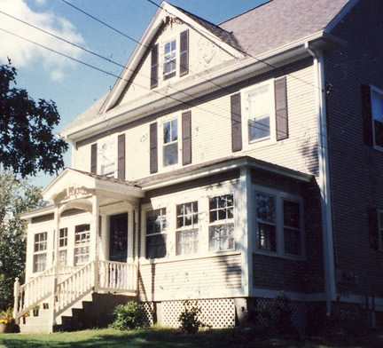 2-story with full enclosed porch (Porch Photo 64)