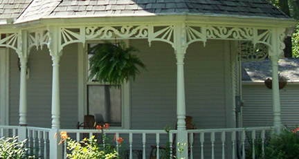 Close-up B - Porch Photo