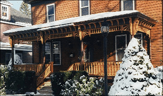 Front Porch Photo 9
