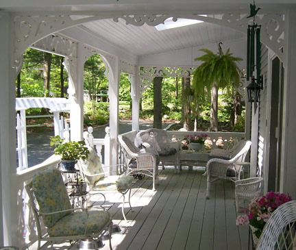 Close-UP of Porch - Porch Photo