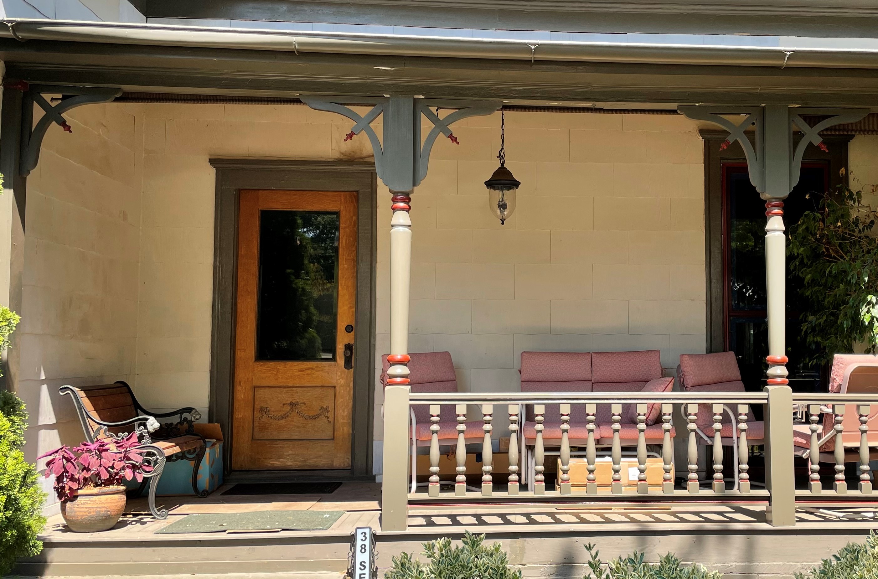 Cupid's Arrow Usage Photo