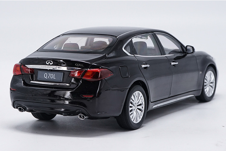 1/18 Infiniti Q70L 2017 Black Sedan Q70 G37 Alloy Toy Car, Diecast