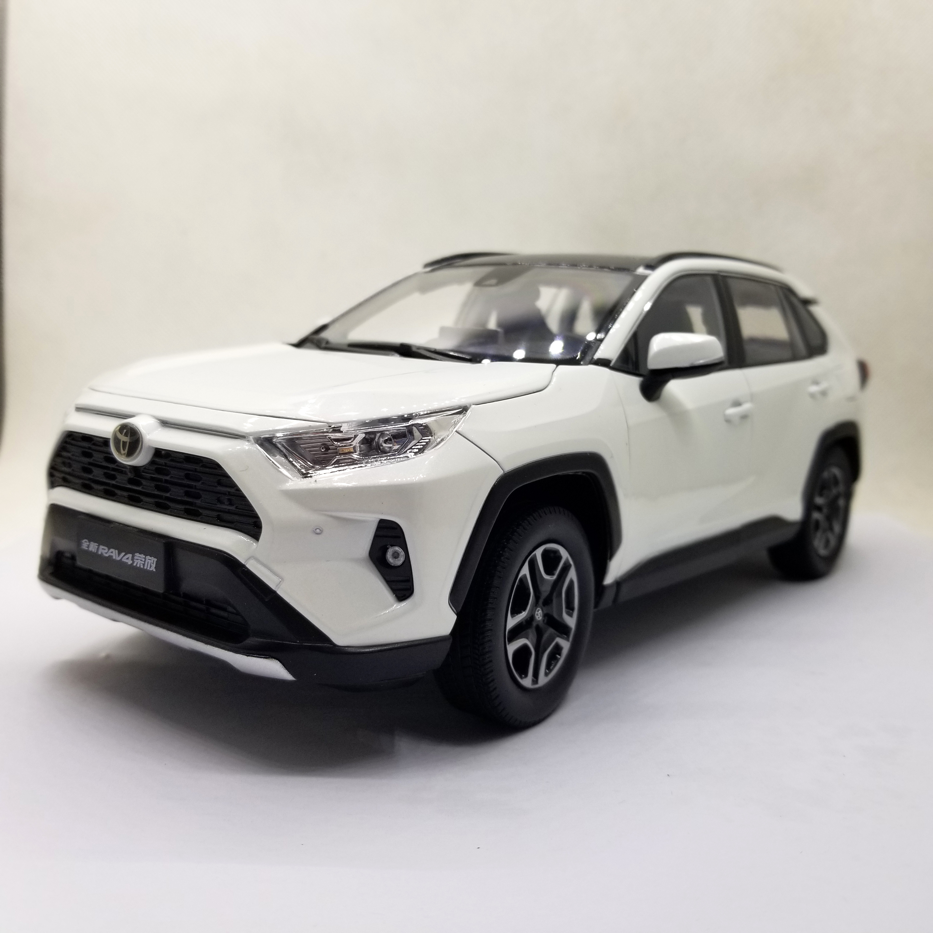 1/43 Great Wall Haval H9 SUV Alloy Toy Car, Diecast Scale Model