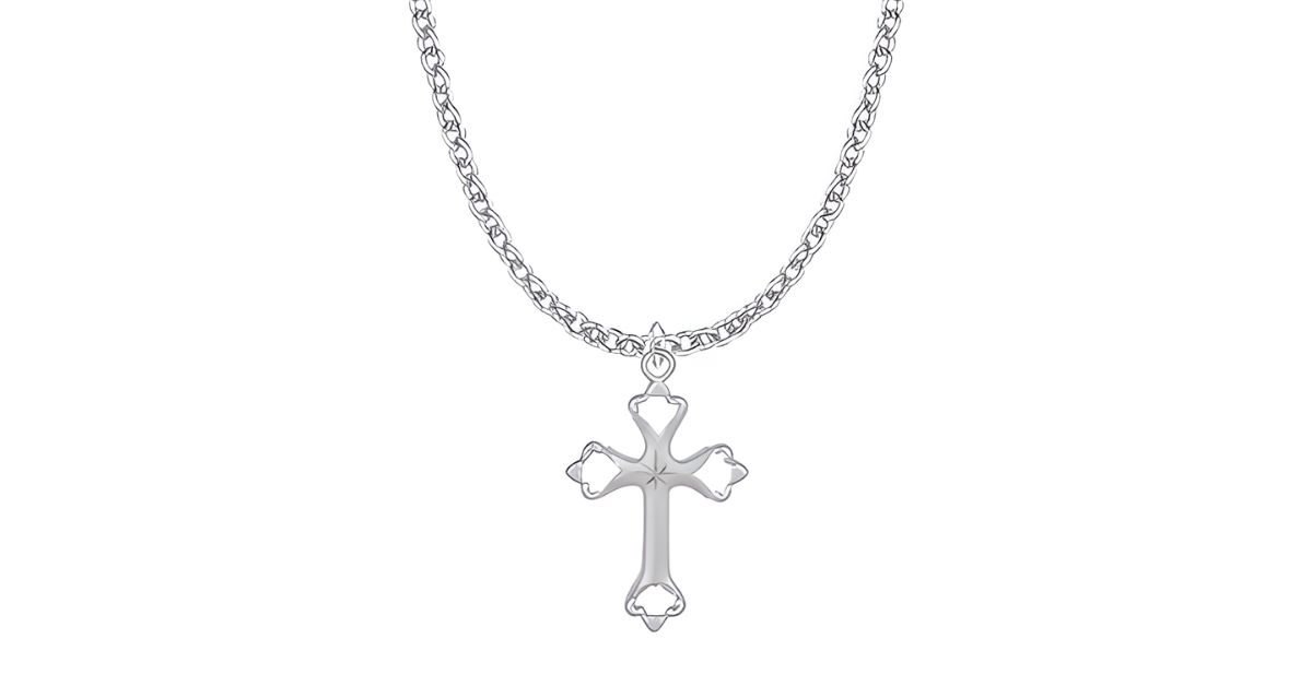 Cross Necklaces: Symbol of Faith and Fashion Statement