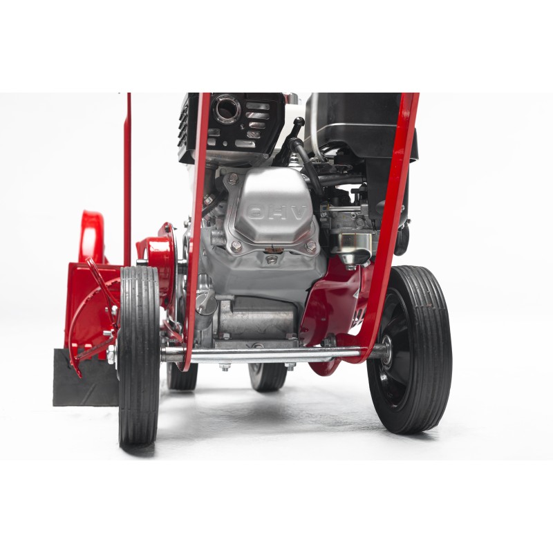 Heavy-duty tubular steel rear axle and wide rubber tires for smooth operation on uneven terrain.
